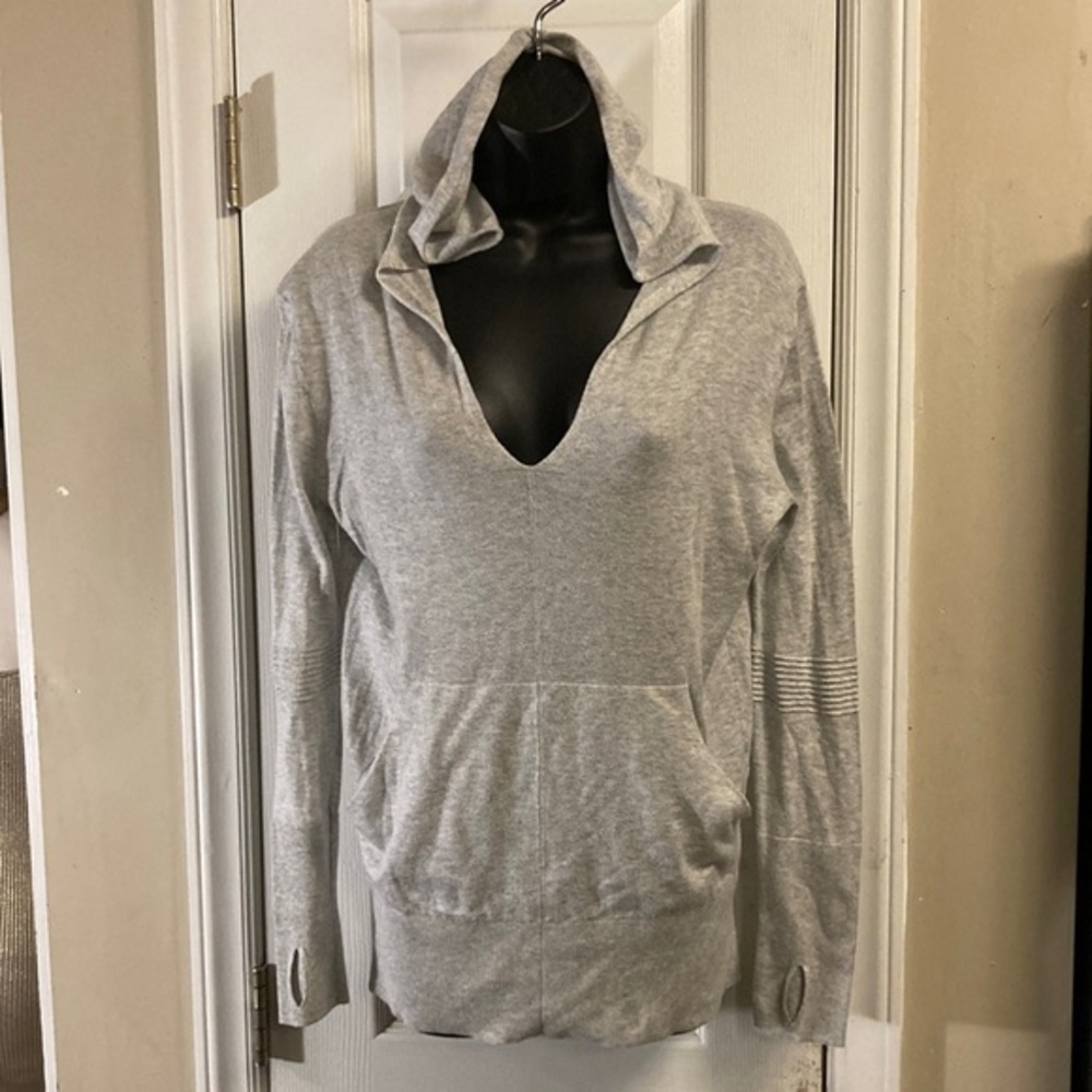 Athleta Woman’s Light Gray Lightweight Long Sleeve Hoodie